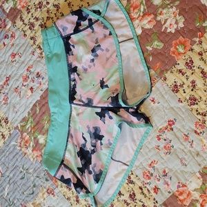 Lululemon Clouded menthol Speeds